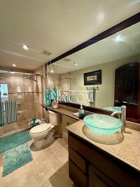 Luxury Oceanfront Condo for Rent in Rosarito | 3 Bed • 3 Bath | La Jolla del Mar | Near San Diego Border
