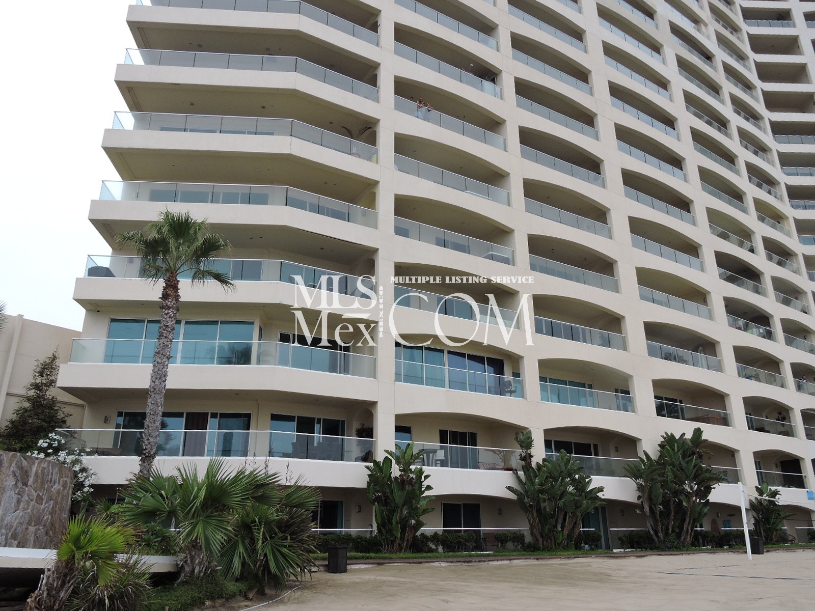 Las Olas Grand Rosarito Real Estate