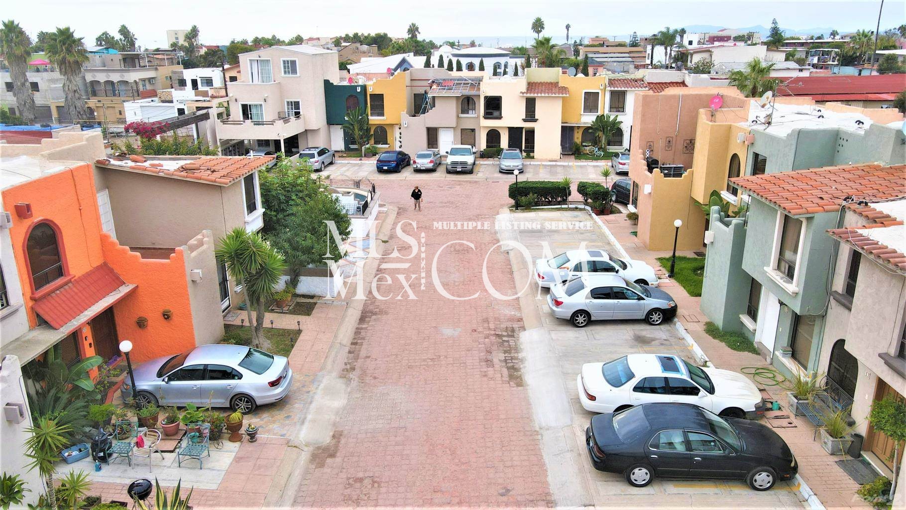 Furnished Family Home for Rent in Rosarito Centro | 4BR Near Beach & U.S. Border