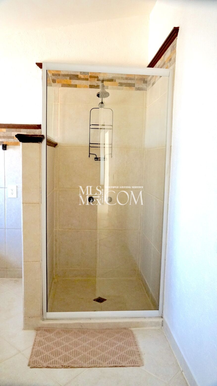 Furnished Family Home for Rent in Rosarito Centro | 4BR Near Beach & U.S. Border