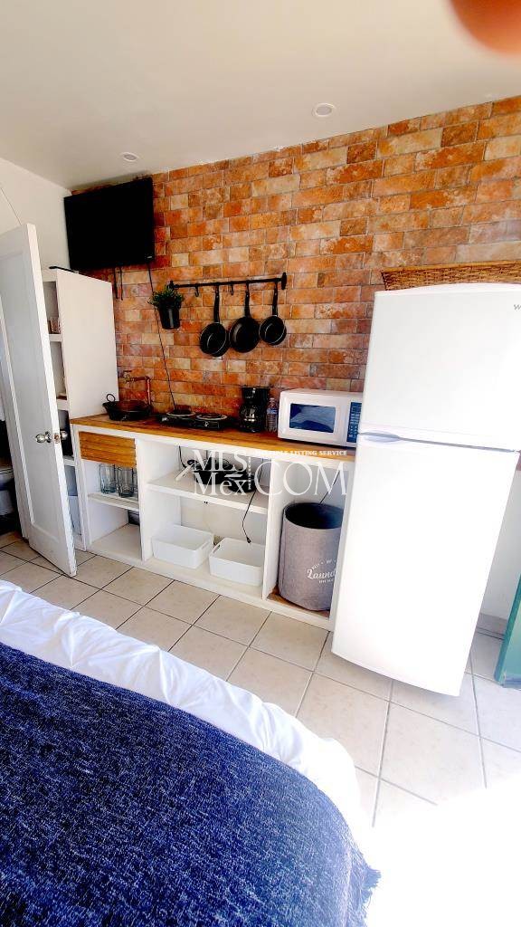 El Paraiso Carretera Lib Tijuana-Ensenada km 28.5