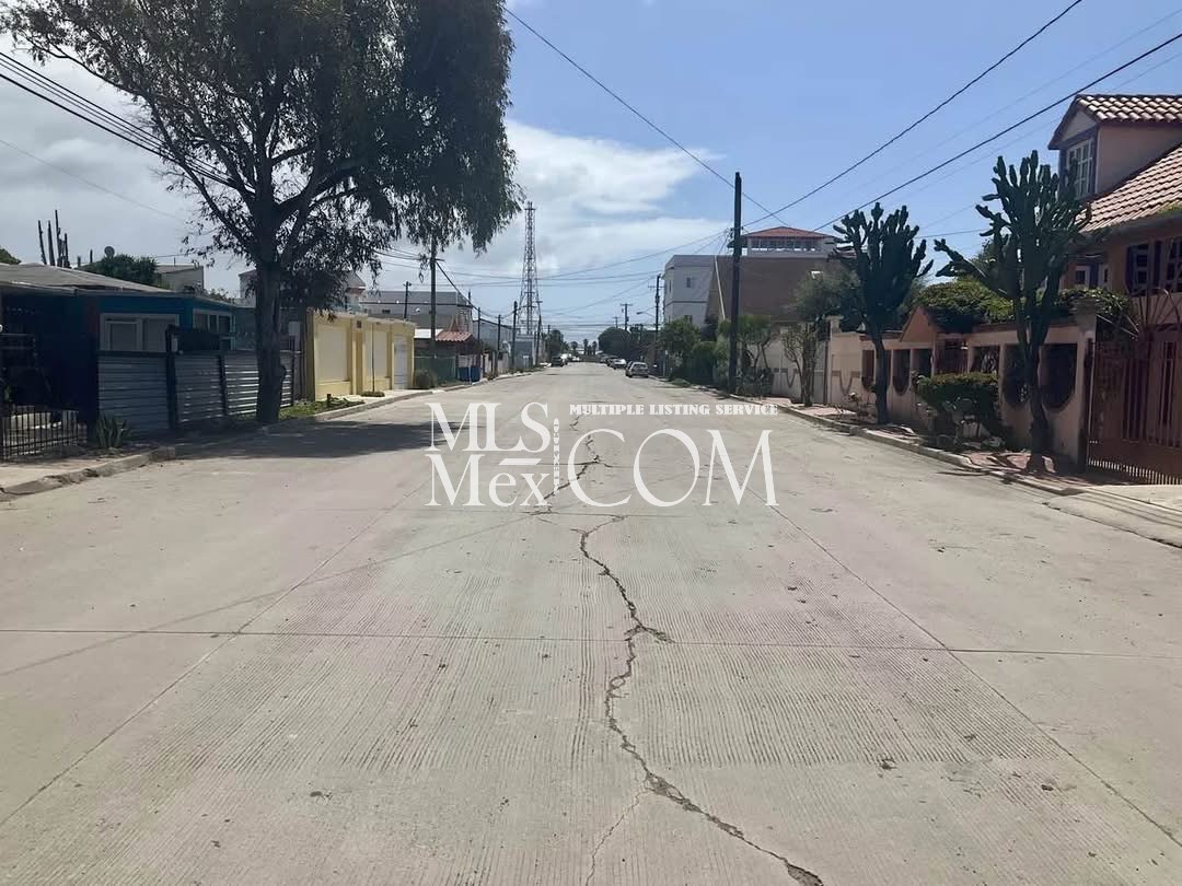 🏡 Remodeled 4BR Home for Rent in Rosarito Near Beach | Pet Friendly | Close to US Border  ⸻