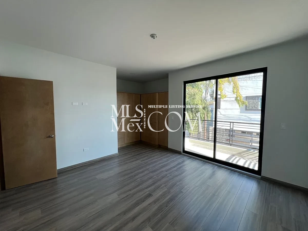 Brand-New Luxury Home for Rent in Central Rosarito | 🛏️ 3 Bedrooms | Modern Finishes | Walk to the Beach