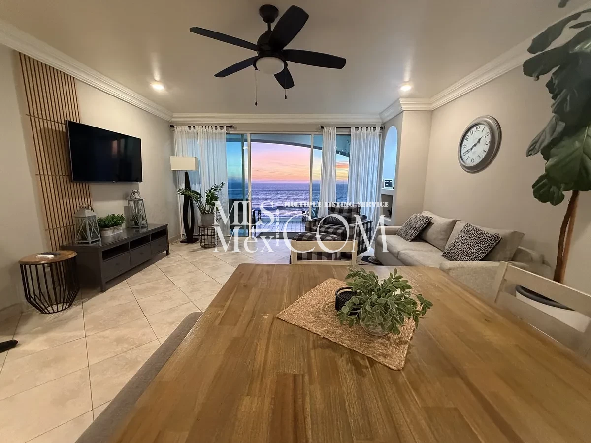 Luxury Oceanfront Condo for Rent in Rosarito, Baja California | 3 🛏️ | Beachfront | Resort Amenities | Near San Diego
