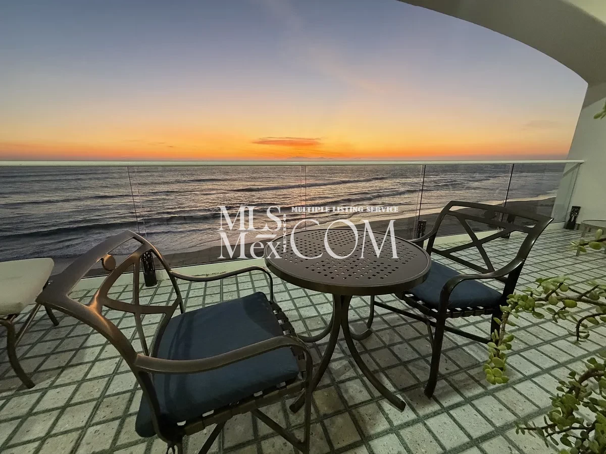 Luxury Oceanfront Condo for Rent in Rosarito, Baja California | 3 🛏️ | Beachfront | Resort Amenities | Near San Diego