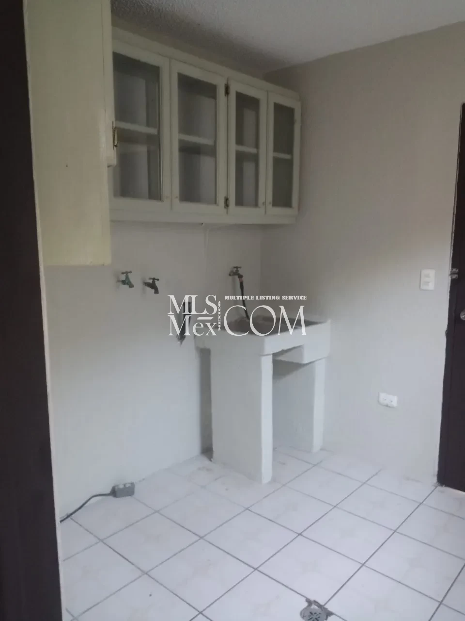 🏡 5-Bedroom House for Rent in Villa Floresta, Rosarito | Gated Community
