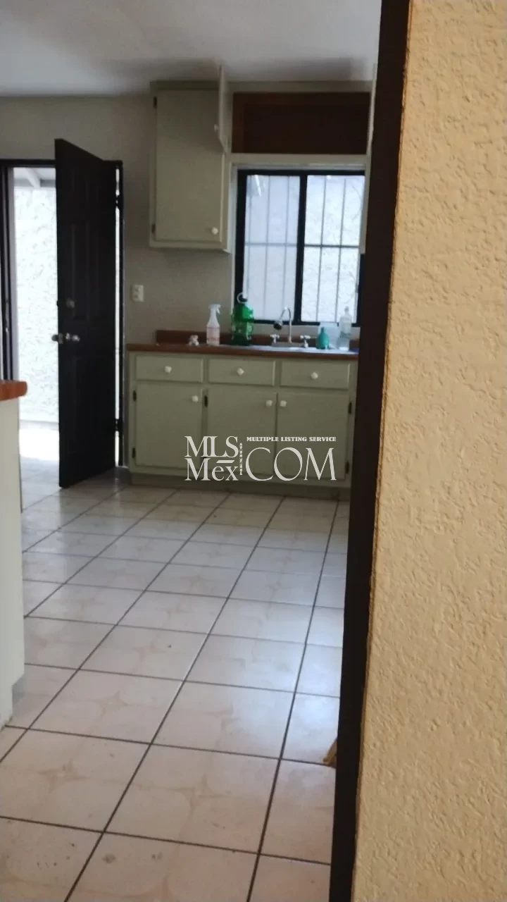 🏡 5-Bedroom House for Rent in Villa Floresta, Rosarito | Gated Community