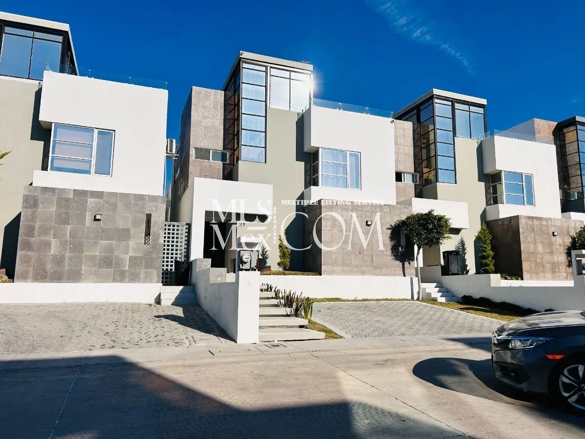 Modern 3BR/2.5BA Furnished Home for Rent in Amaralta Residencial Rosarito 🌅 | Pet-Friendly | Gated Community
