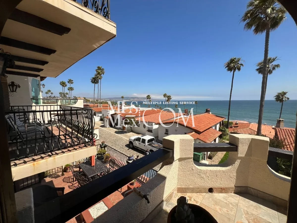 Luxury Oceanfront Villa for Rent in Las Gaviotas, Rosarito