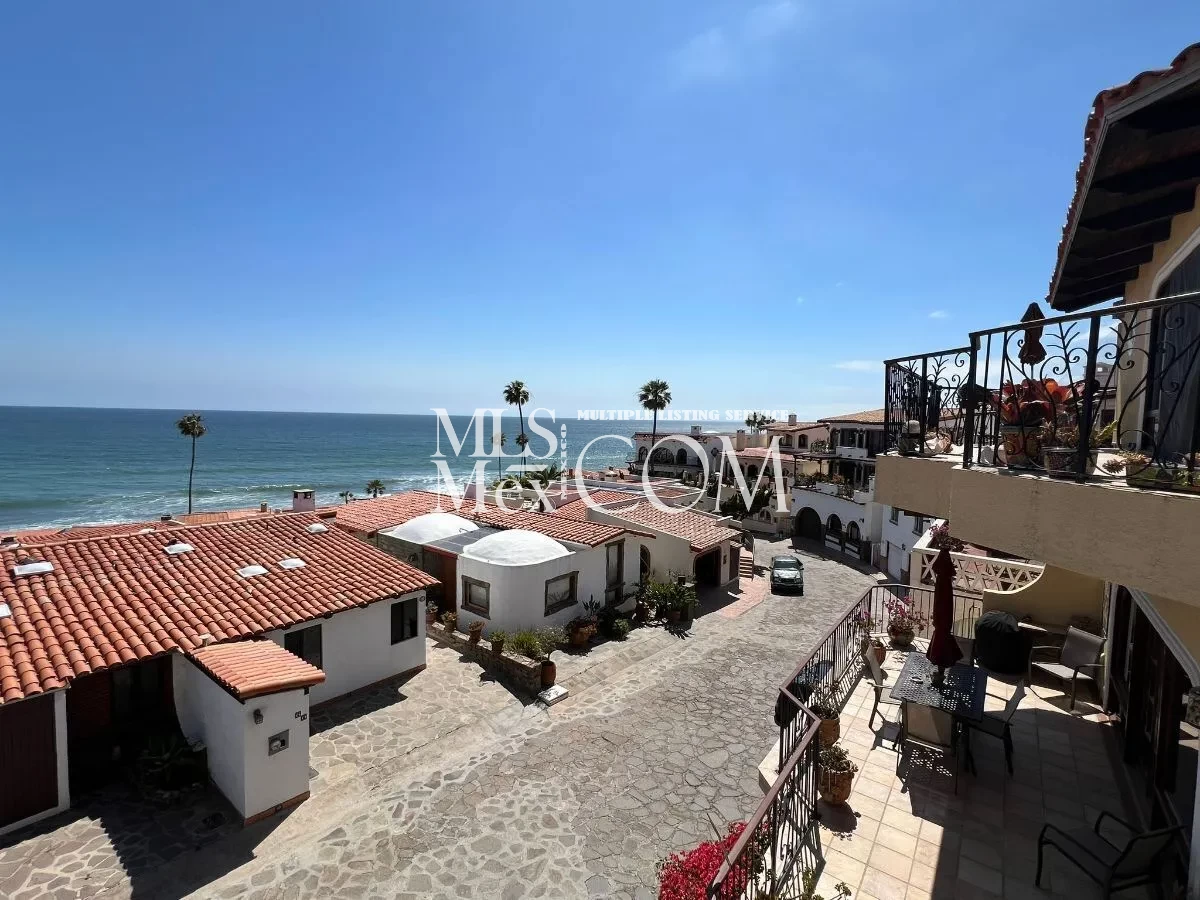 Luxury Oceanfront Villa for Rent in Las Gaviotas, Rosarito
