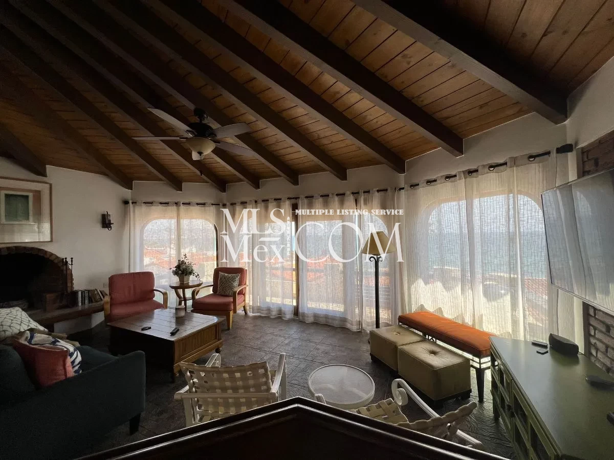 Luxury Oceanfront Villa for Rent in Las Gaviotas, Rosarito