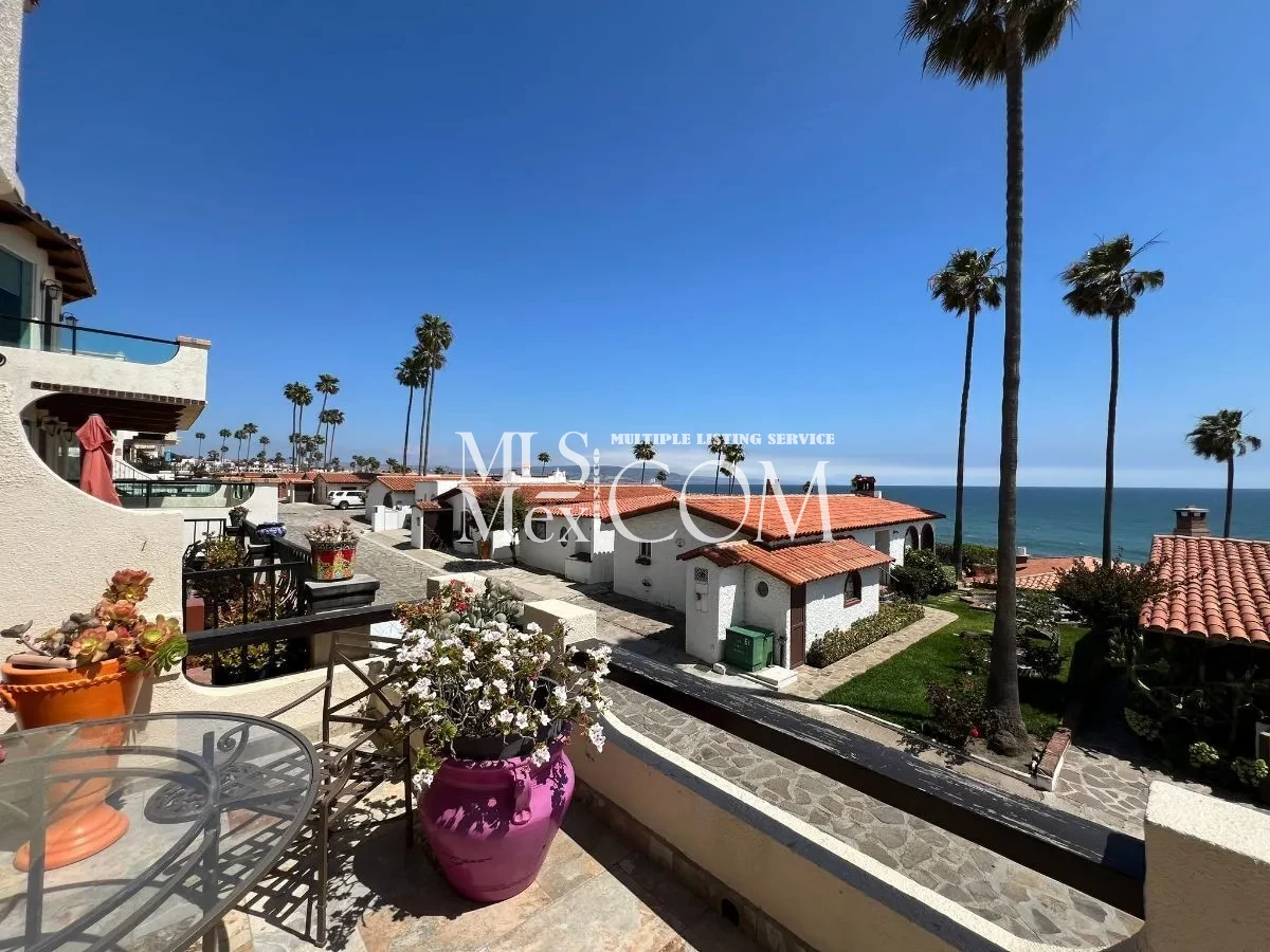 Luxury Oceanfront Villa for Rent in Las Gaviotas, Rosarito