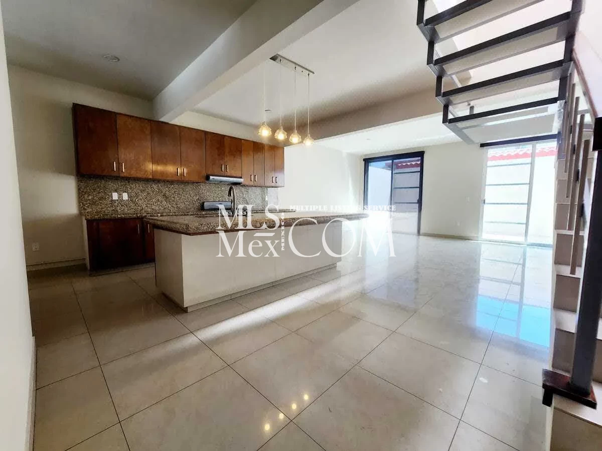 🌊 Ocean-View 3BR House for Rent in Villa Floresta, Rosarito | $1,250 USD