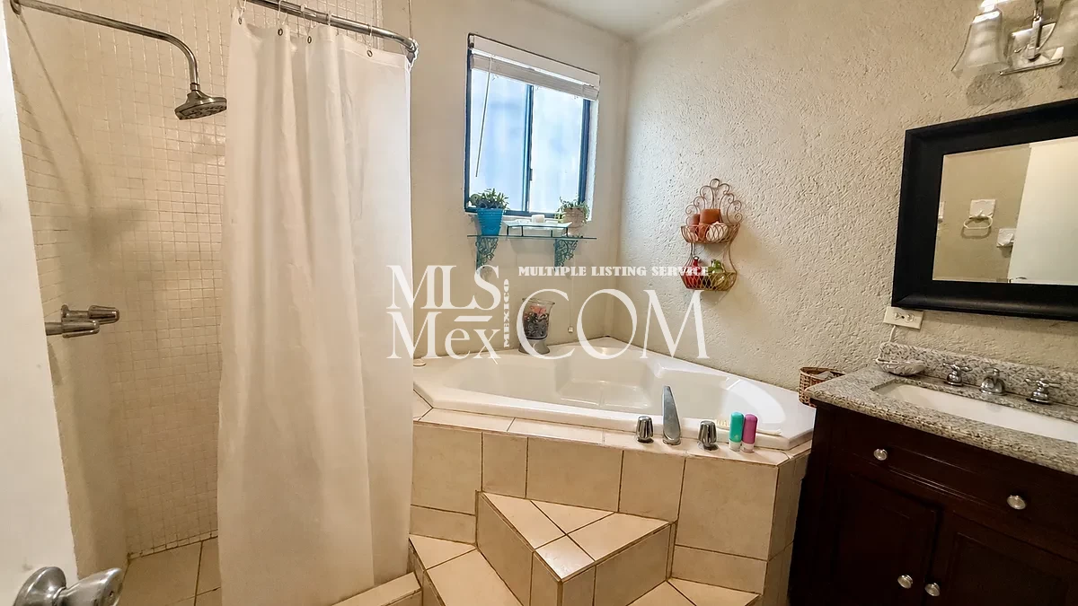 4BR Oceanfront House for Rent in Baja del Mar, Rosarito | Near San Diego