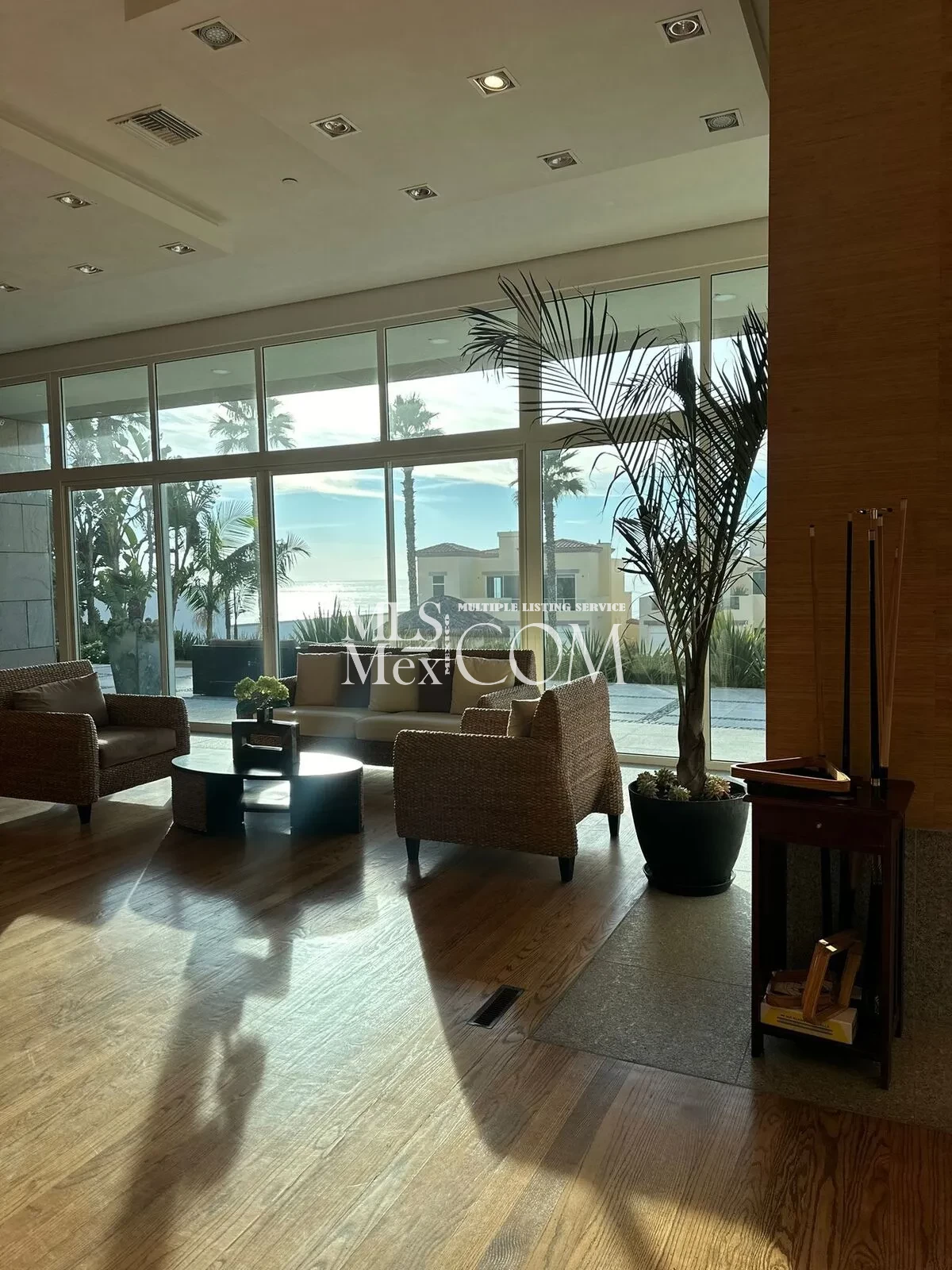 Luxury Oceanfront 3BR Condo for Rent in Palacio del Mar – Resort Amenities & 24/7 Security