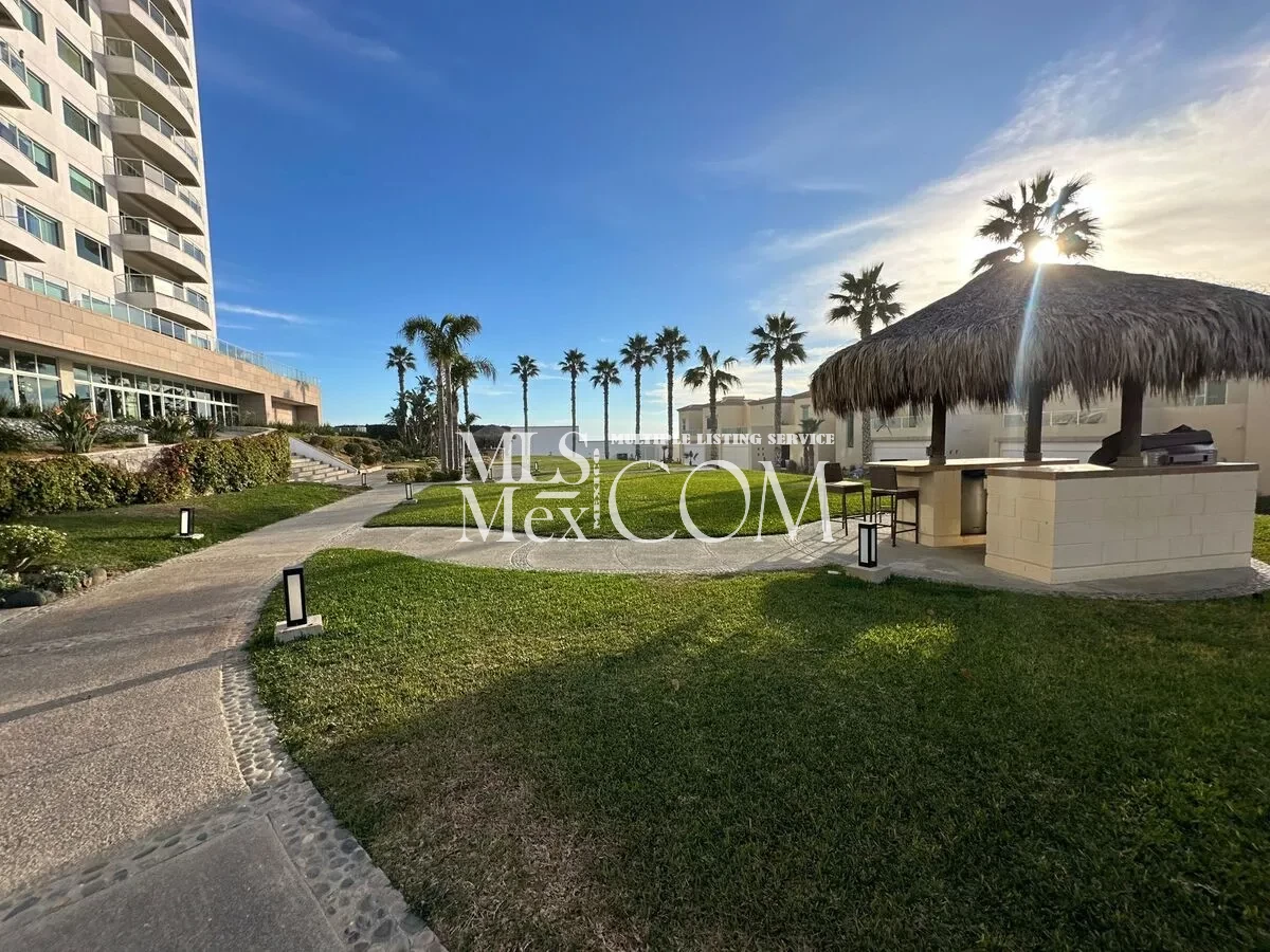 Luxury Oceanfront 3BR Condo for Rent in Palacio del Mar – Resort Amenities & 24/7 Security