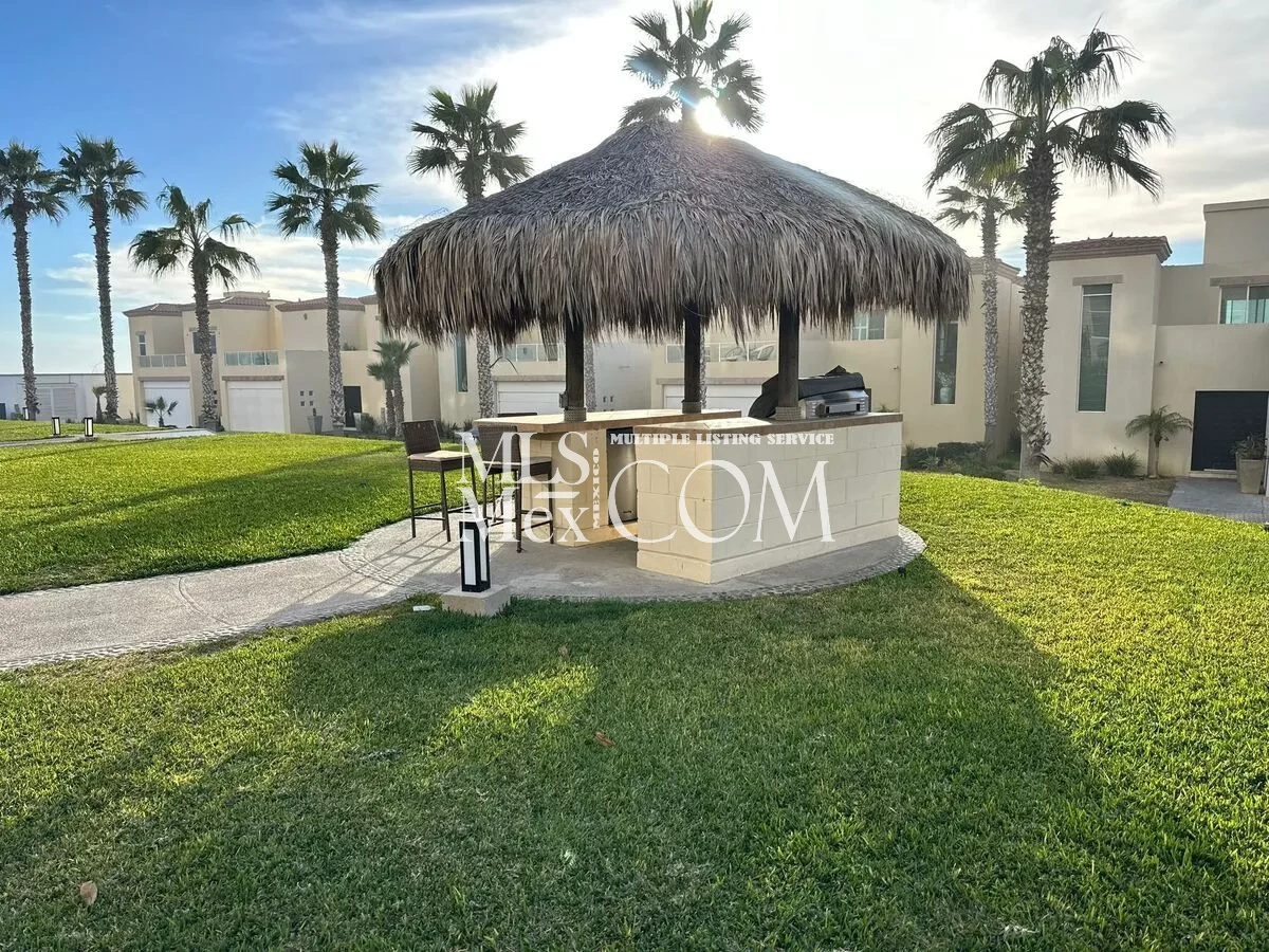 Luxury Oceanfront 3BR Condo for Rent in Palacio del Mar – Resort Amenities & 24/7 Security