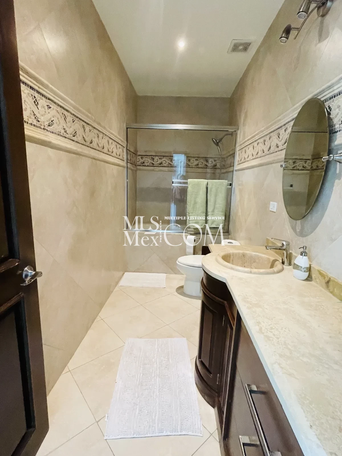 Oceanview 2BR/2BA Condo for Rent in Las Olas Grand | Beach Access, Pool, Gym & Security 🌊✨