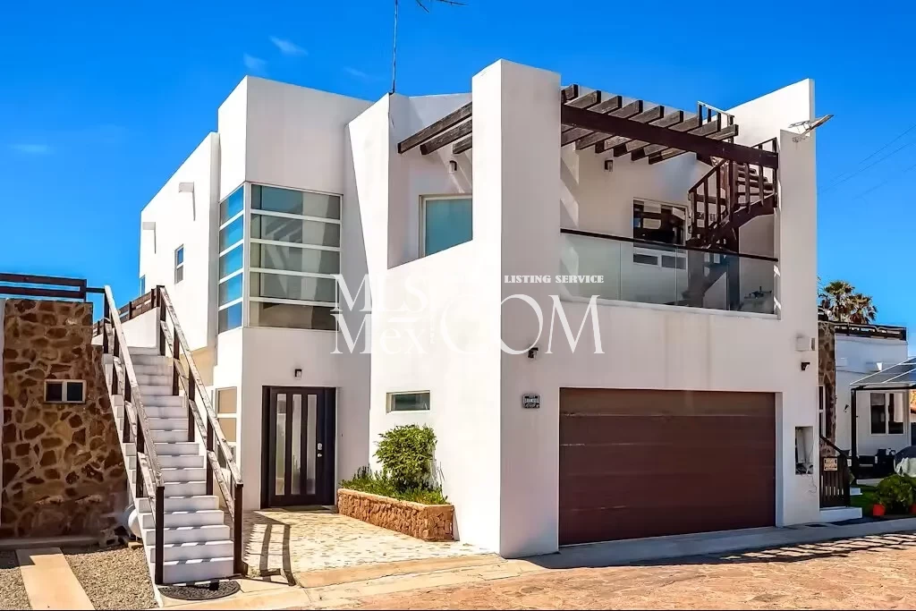 Oceanfront Villa for Rent in La Paloma Rosarito | 3BR 🛏️ 2.5BA 🛁 | Pet Friendly 🐾 | $3,200 USD