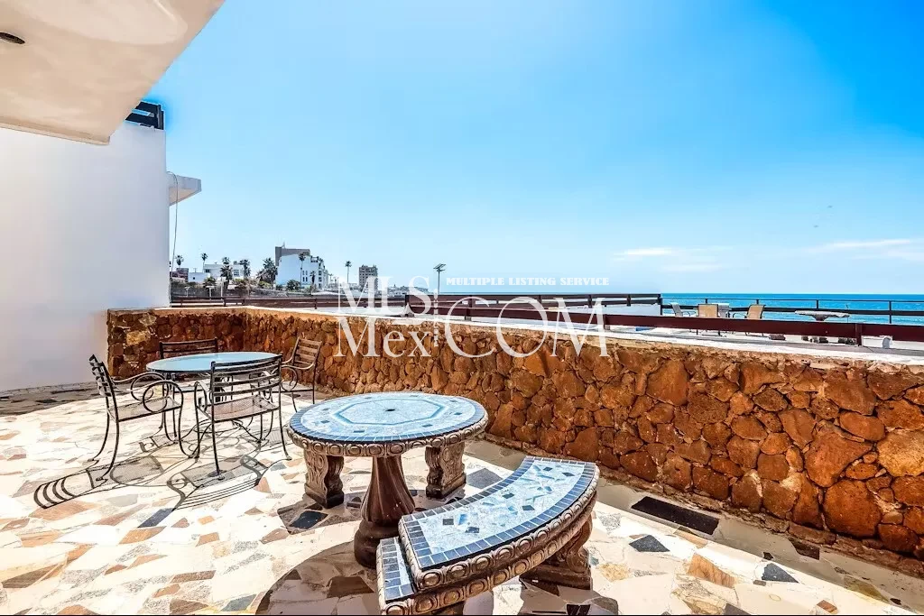 Oceanfront Villa for Rent in La Paloma Rosarito | 3BR 🛏️ 2.5BA 🛁 | Pet Friendly 🐾 | $3,200 USD