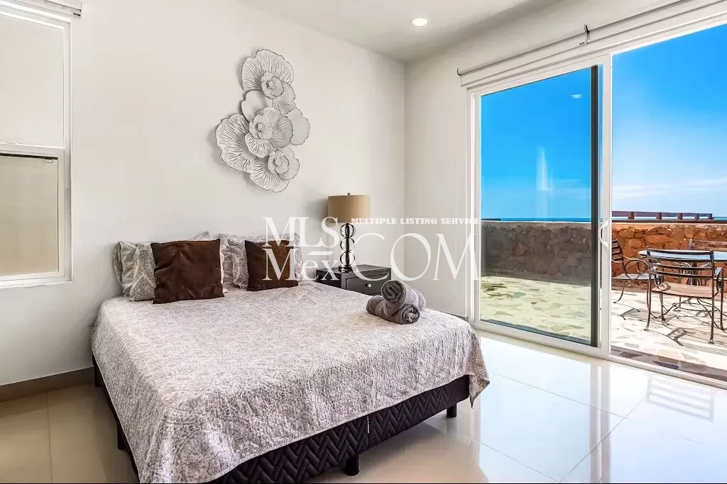 Oceanfront Villa for Rent in La Paloma Rosarito | 3BR 🛏️ 2.5BA 🛁 | Pet Friendly 🐾 | $3,200 USD
