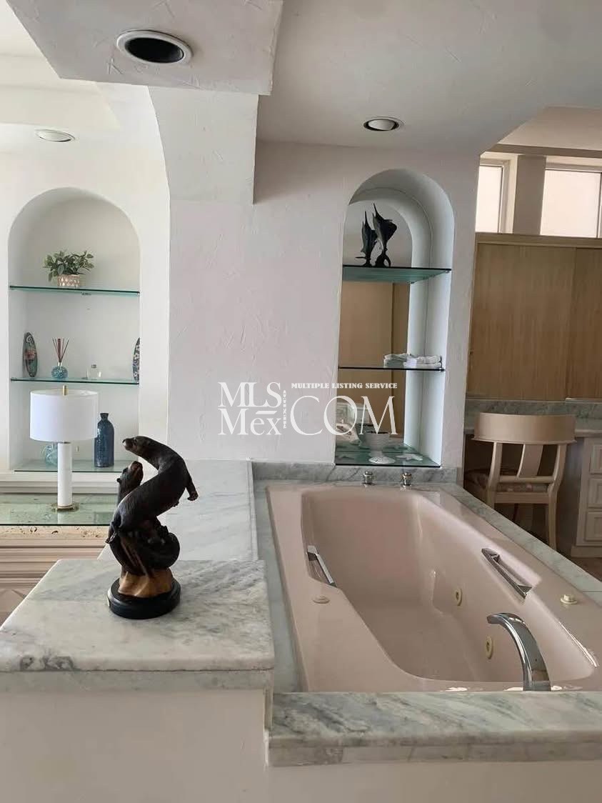 🌊 Luxury Oceanfront 2BR Condo for Rent in Club Marena Rosarito | Gated Community Near US Border  ⸻