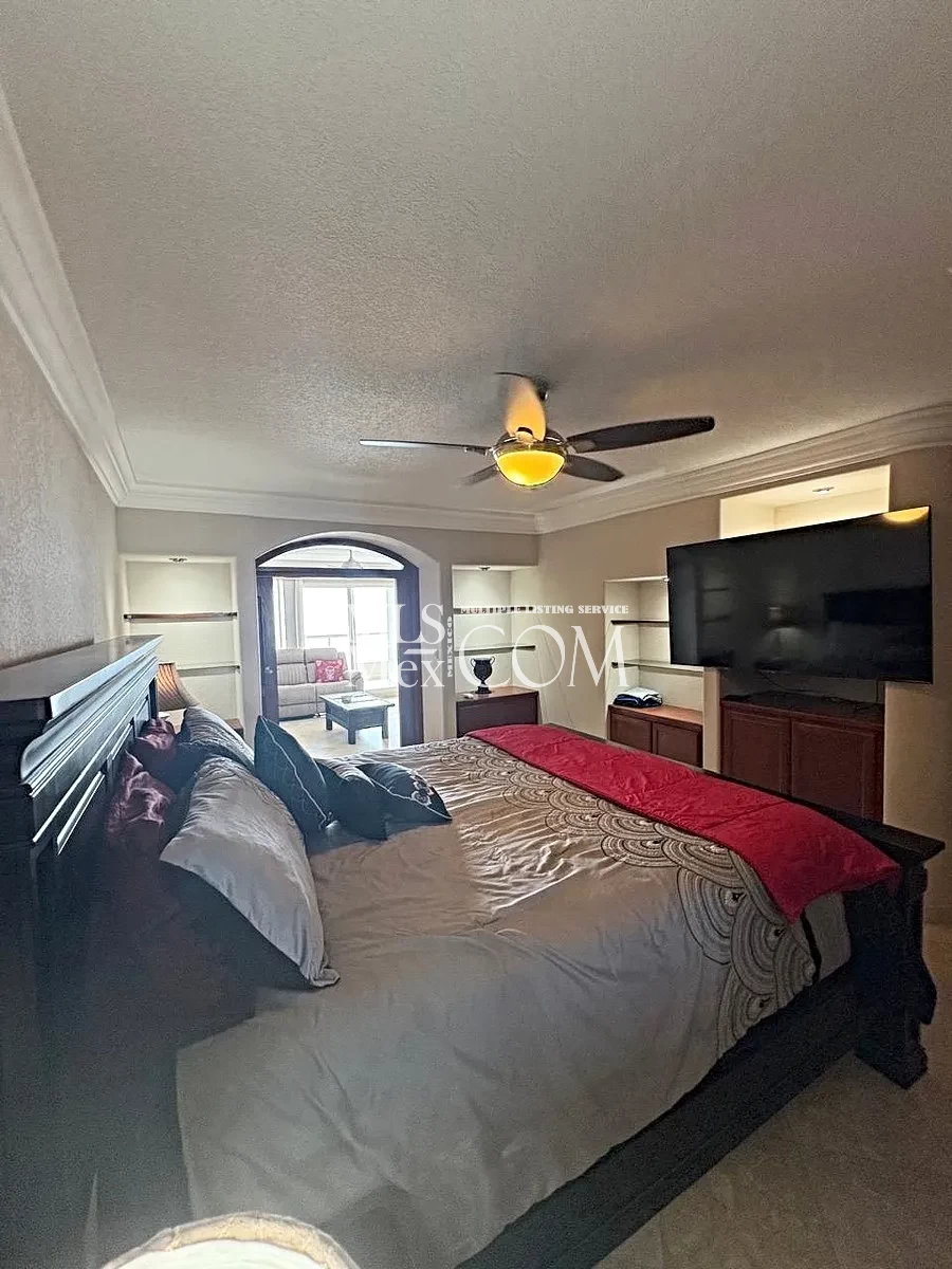 2BR 1,500ft Condo in Rosarito | Gated Community | 30 Min to US Border