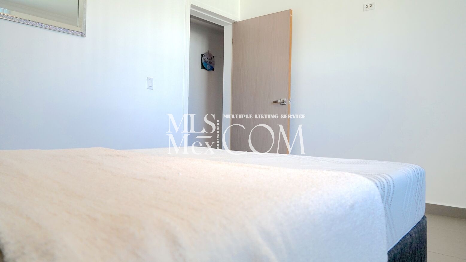 Paseo El Morro #1 – Your Ground-Floor Beach Escape– $900/Month (Utilities Included)